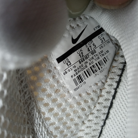 Men\'s Nike Air Presto Essential Triple White Runni main image 5